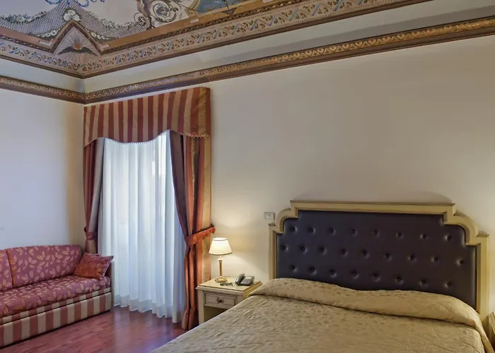 Manganelli Palace מלון קטאניה