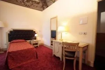 Manganelli Palace 3* Catânia